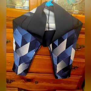 Gap Sculpt Compression Capris Size M